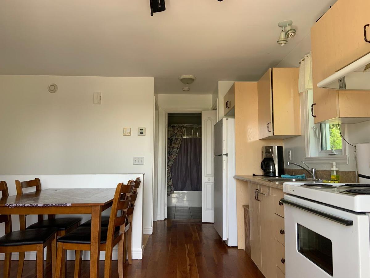 Motel & Chalets --Shefford-Waterloo- Habitation Forest 외부 사진