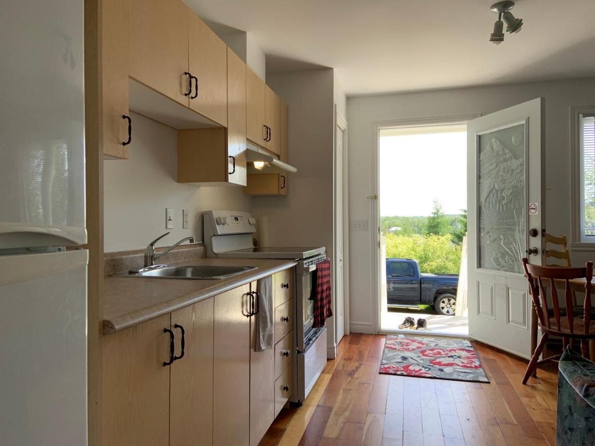 Motel & Chalets --Shefford-Waterloo- Habitation Forest 외부 사진