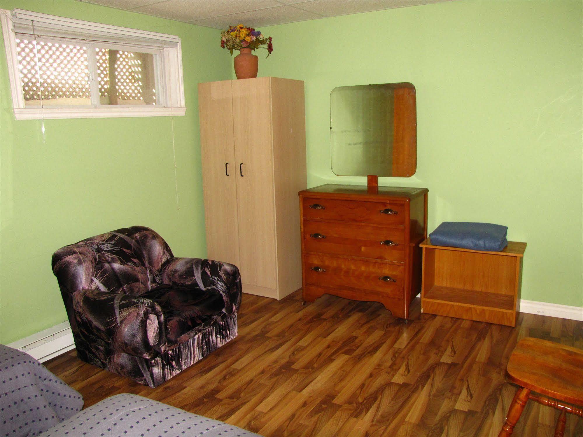 Motel & Chalets --Shefford-Waterloo- Habitation Forest 외부 사진